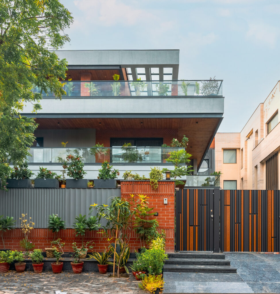 About -  Green Leaf Construction